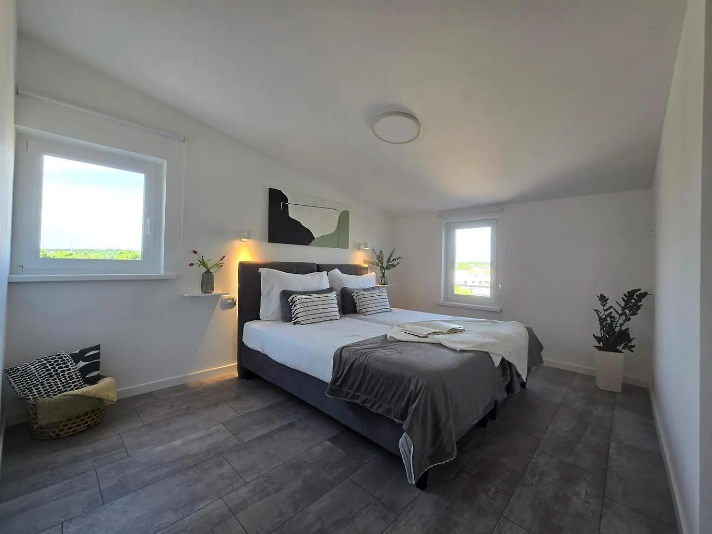 Holiday apartments by the sea Funtana