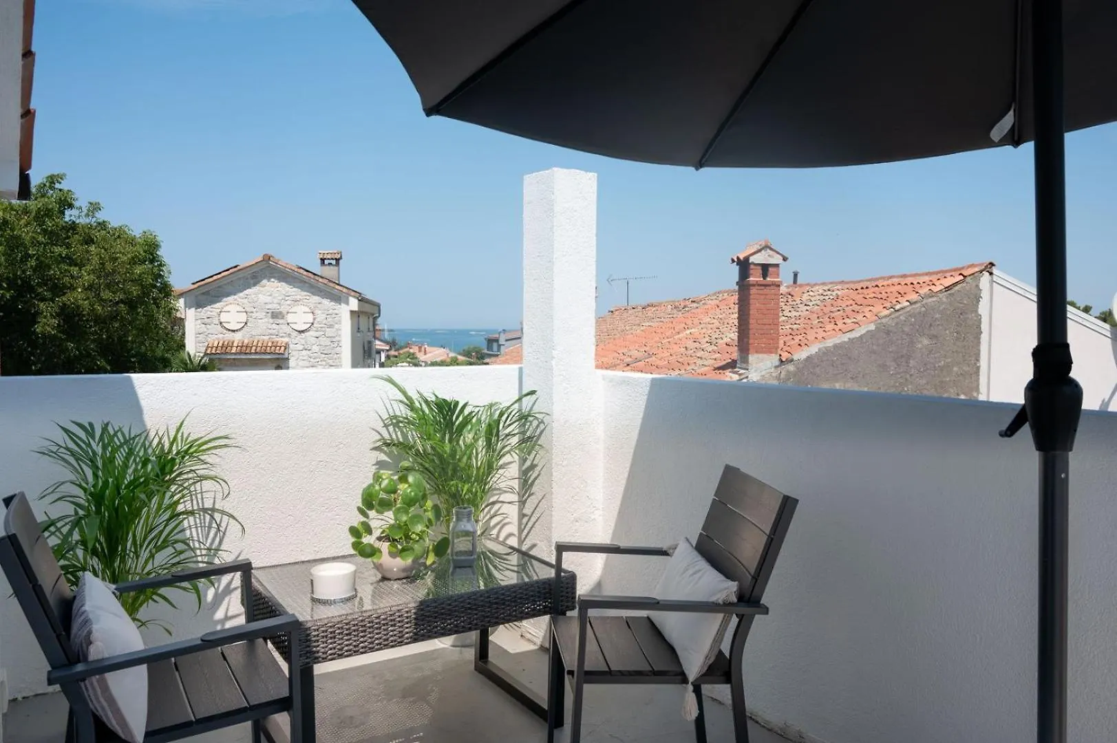 Πανσιόν Holiday apartments by the sea Funtana